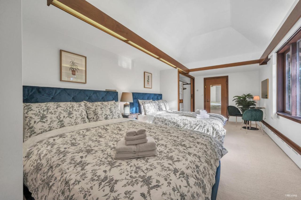 Historic Specious Home In Vancouver West Екстериор снимка